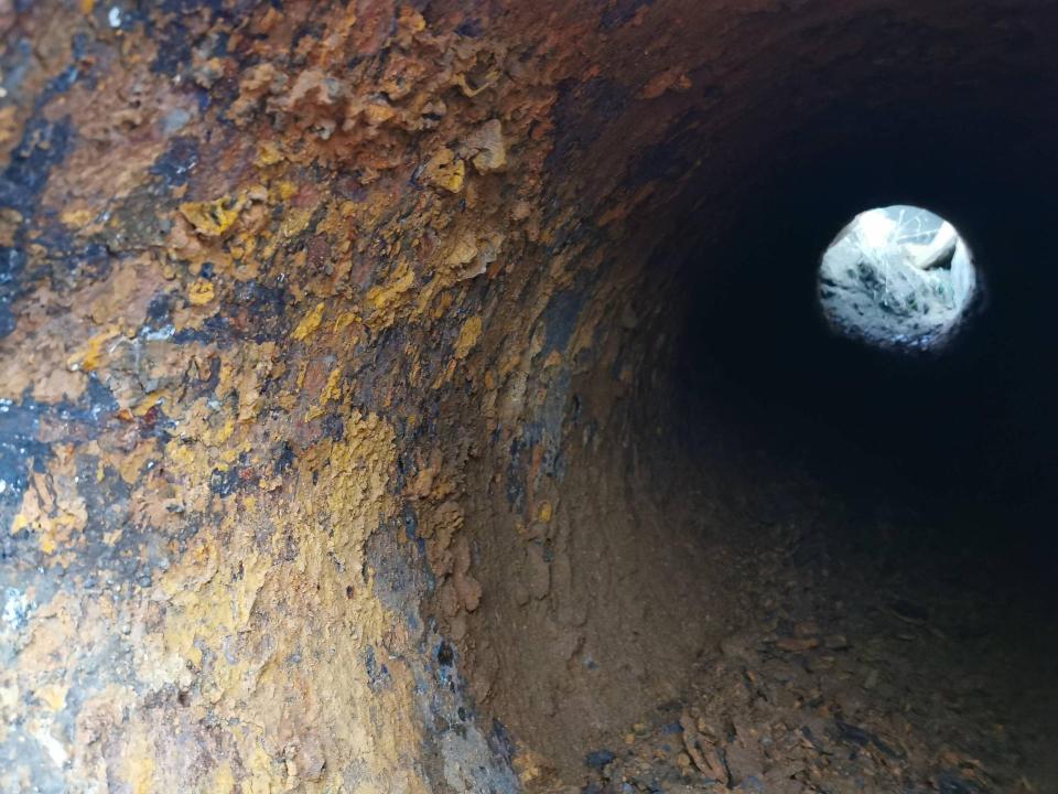 Korrosion in einer TW-Stahlleitung